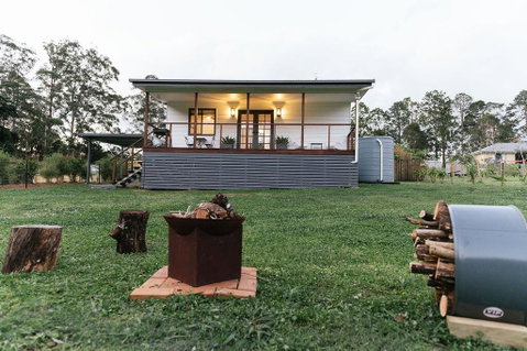 Hinterland Boutique Cottages -Cozy Cottage - E Caravan Parks 2