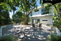 HOLIDAY HOME - 6 BEDROOMS CLOSE TO TOWN