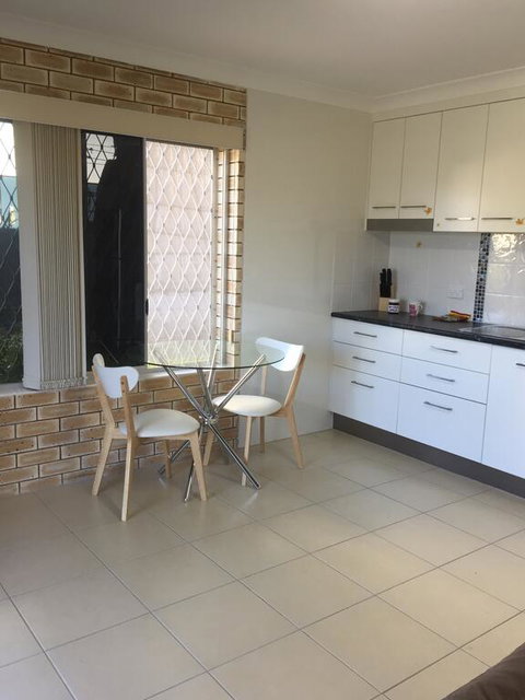 Holiday On Hillcrest - E Caravan Parks 1