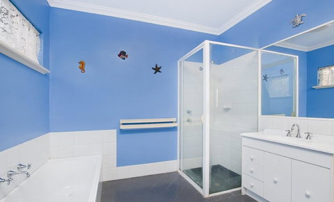 Holiday On The Terrace - E Caravan Parks 1