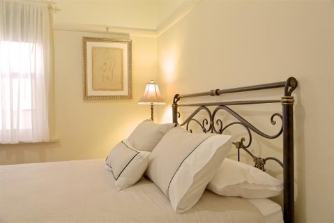 Holistic Haven - E Caravan Parks 3