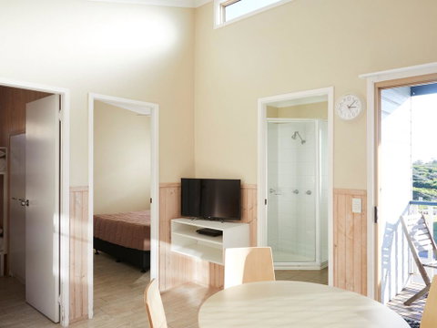 Horseshoe Bay Holiday Park - E Caravan Parks 1