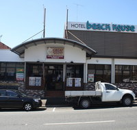 Hotel Beach House Nambour - E Caravan Parks