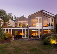 Islington Hotel - E Caravan Parks