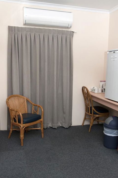 Jackaroo Motel - E Caravan Parks 3