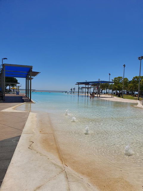 Jackies City Central Apartment - E Caravan Parks 0