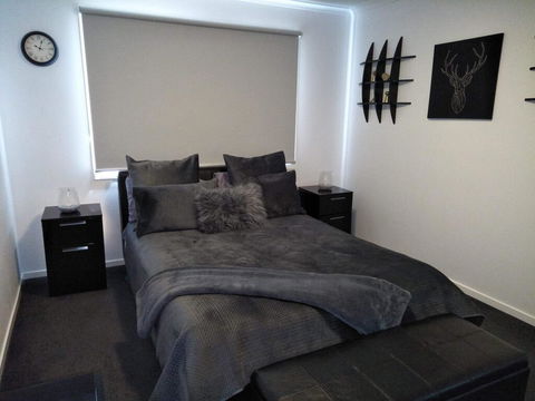 Jindabyne Guest House - E Caravan Parks 1