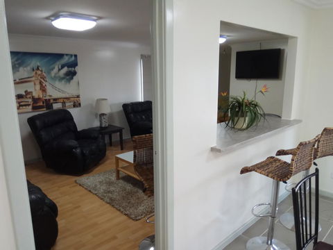 Joy On Joyce - E Caravan Parks 2