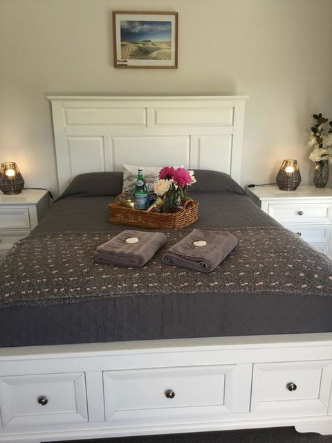 Kadi House Accommodation - E Caravan Parks 0