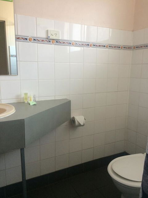 Katherine Motel - E Caravan Parks 2