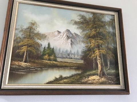 Katie's Antique House - E Caravan Parks 2