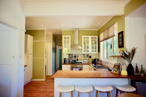 Katoomba Falls Cottage - E Caravan Parks 2