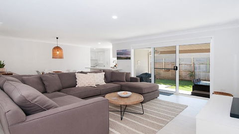 Kay's Hideaway - WiFi - Air-conditioned - E Caravan Parks 0