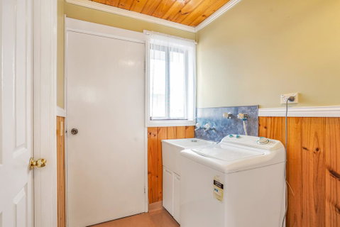Kellraine Holiday Units - E Caravan Parks 1