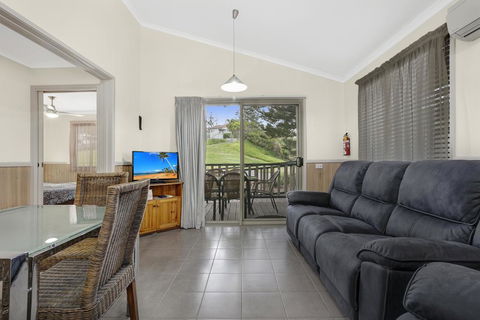 Kendalls Beach Holiday Park - E Caravan Parks 1