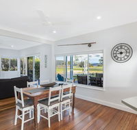 Kesla Beach House - E Caravan Parks
