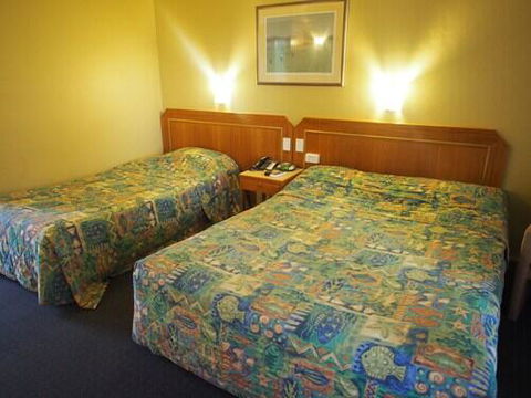 Killara Hotel & Suites - E Caravan Parks 1