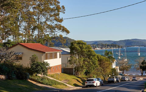 Killcare Weekender - Walk Bay, Beach And Cafes - Pet-friendly - E Caravan Parks 1