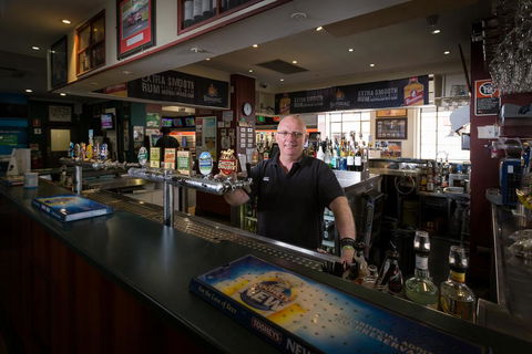 Knickerbocker Hotel - E Caravan Parks 2