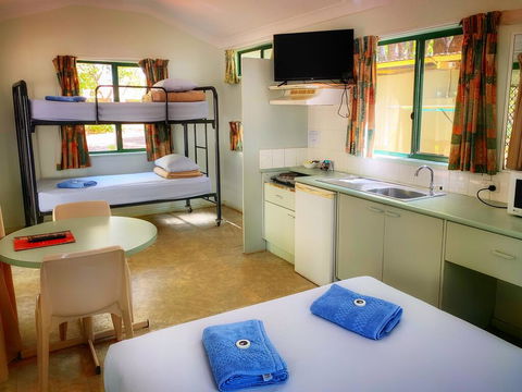 Knotts Crossing Resort - E Caravan Parks 3