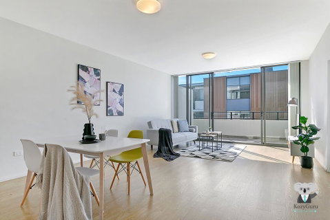 KOZYGURU NORTH RYDE MACQUARIE PARK 2 BEDROOM APT + FREE PARKING NNR009 - E Caravan Parks 1