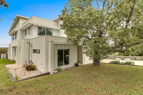 Kurrajong - E Caravan Parks 1