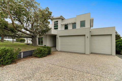 Kurrajong - E Caravan Parks 0