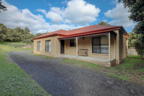 Kurrawa - Near East Beach - E Caravan Parks 0