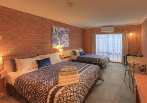 Kyabram Country Motel - E Caravan Parks 2