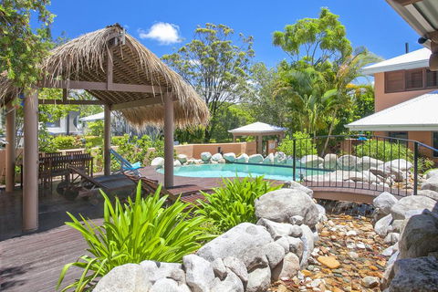 L'Auberge Noosa - E Caravan Parks 1