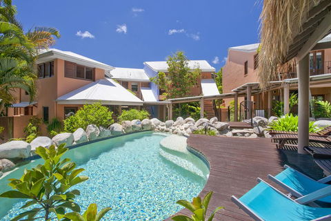 L'Auberge Noosa - E Caravan Parks 2