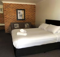 Lake Macquarie Motor Inn - E Caravan Parks