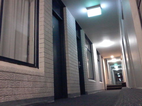 Lake Munmorah Motel - E Caravan Parks 3