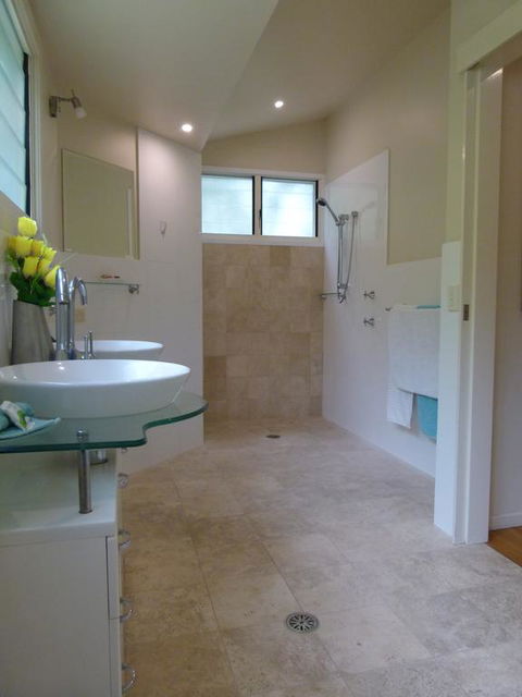 Lake Russell Lakeside Retreat - E Caravan Parks 3