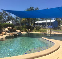 Lake Tinaroo Holiday Park - E Caravan Parks