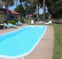 Lakes Entrance Country Cottages - E Caravan Parks