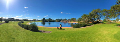 Lakeside Fun House Near The Swan Valley - E Caravan Parks 1