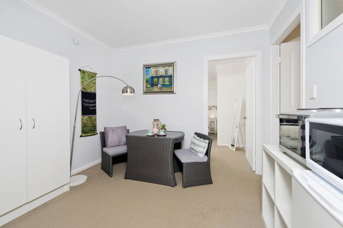 Laze Dayz At Lighthouse - Studio With Shared Pool - E Caravan Parks 1