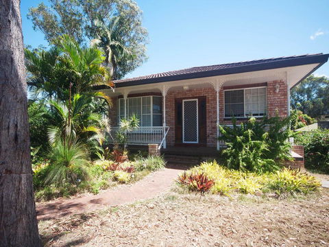 Lazy Daze - E Caravan Parks 0