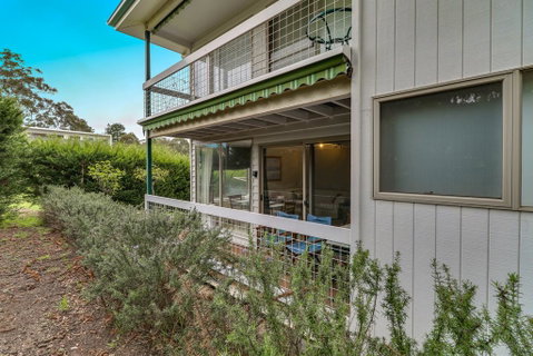 Leighton Bay Walk - E Caravan Parks 0