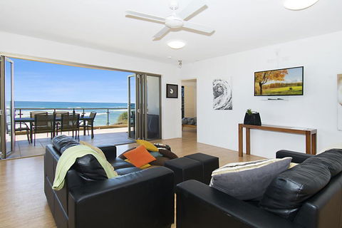Lennox On The Beach Unit 2 - Lennox Head - E Caravan Parks 2
