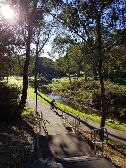 Levi Park Caravan Park - E Caravan Parks 2