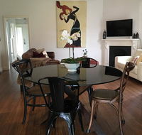 Linda's Cottage  the Hunter - E Caravan Parks