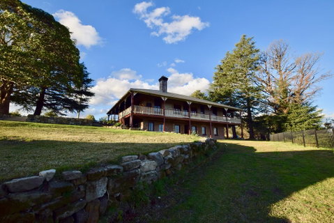 Linden Lodge - E Caravan Parks 1