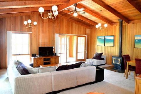 Lisieux - E Caravan Parks 1