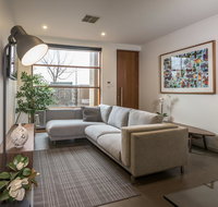 LUXE - Park views Wine Wifi Netflix Garage PETS ok - E Caravan Parks