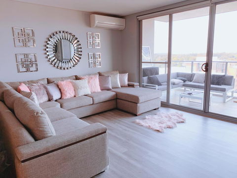 Luxury Apartment With Views - E Caravan Parks 1