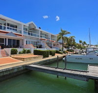 Luxury Canal Vista - E Caravan Parks