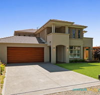 Luxury Coastal Escape - E Caravan Parks