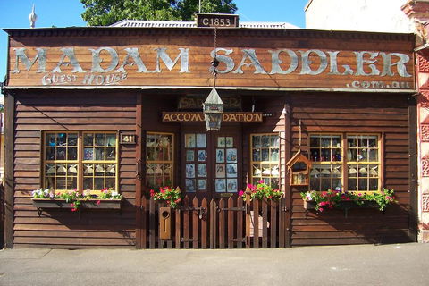 Madam Saddler - On Fraser Clunes - E Caravan Parks 0